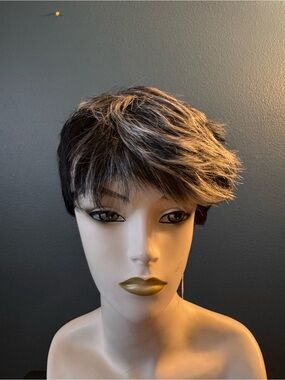 Short Layered Pixie Wig in Black with Ash Blonde Highlights - Anna FT/613
